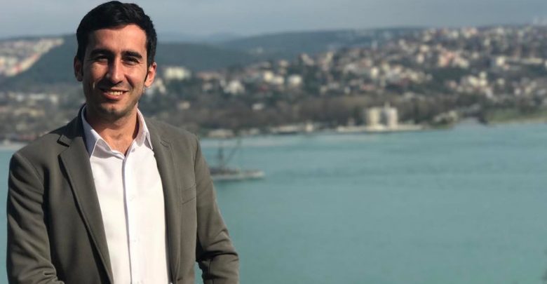 Photo of Turecká vláda drasticky ideologizuje naše školství, říká studentský lídr Bora Celik